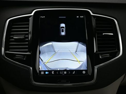 Used 2025 Volvo XC90 B6 Plus w/ Protection Package Premier image 22