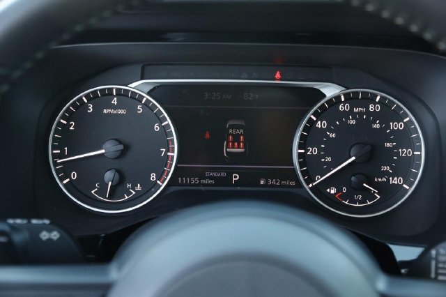 Certified 2025 Nissan Pathfinder SV w/ SV Premium Package FWD image 16