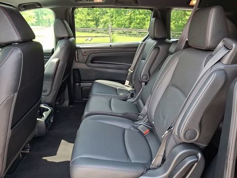 Used 2024 Honda Odyssey Sport image 10