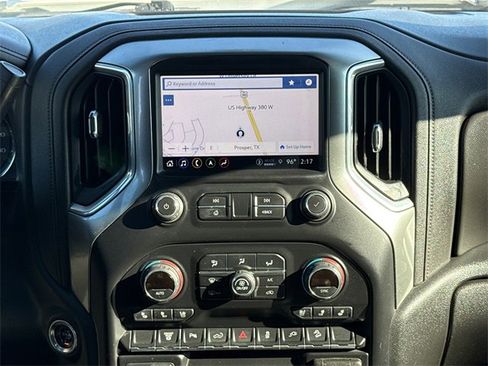 Used 2021 Chevrolet Silverado 2500 LTZ w/ LTZ Convenience Package image 17