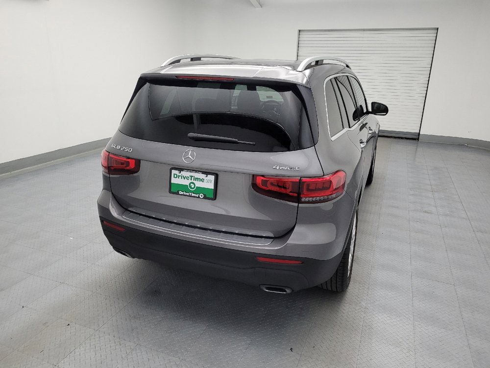 Used 2020 Mercedes-Benz GLB 250 4MATIC w/ Premium Package image 7