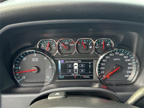 Used 2018 Chevrolet Silverado 1500 LT w/ All Star Edition image 21