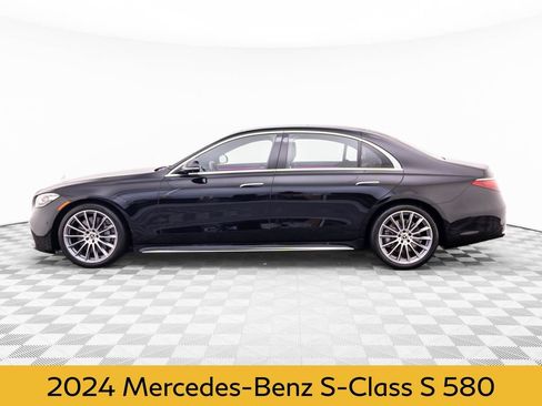 Used 2024 Mercedes-Benz S 580 4MATIC Sedan image 2