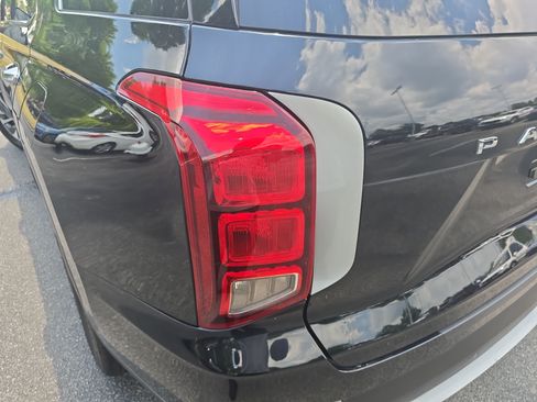 Used 2022 Hyundai Palisade SEL FWD image 36