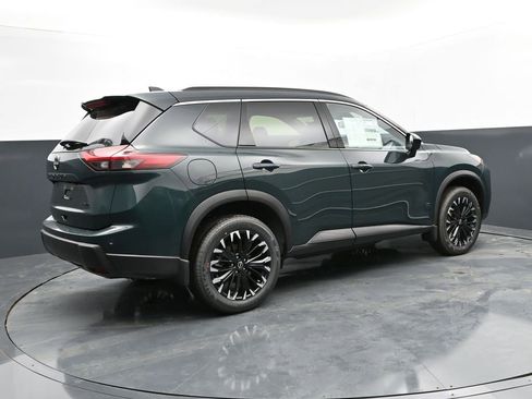 New 2026 Nissan Rogue SV image 5