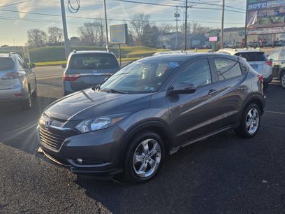 Used 2016 Honda HR-V EX