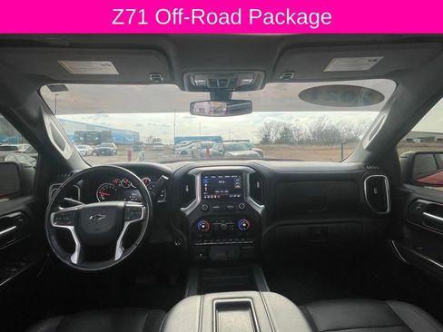 Used 2021 Chevrolet Silverado 1500 LT Trail Boss w/ Convenience Package II image 17