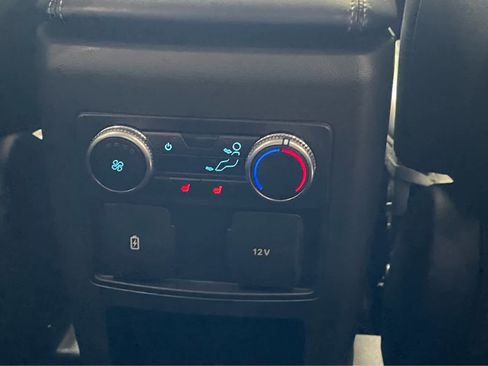 Used 2020 Ford Explorer XLT w/ Equipment Group 202A image 39