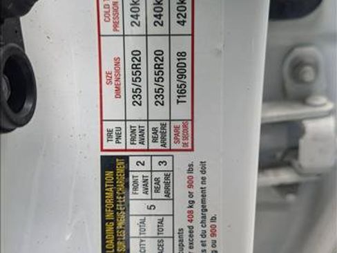 Certified 2024 Nissan Murano SV w/ SV Midnight Edition Package FWD image 16