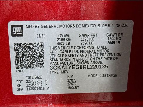 Used 2024 GMC Terrain AT4 w/ Infotainment Package II image 33