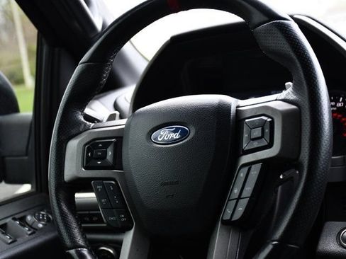 Used 2019 Ford F150 Raptor w/ Equipment Group 802A Luxury AWD/4WD image 18