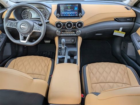 New 2025 Nissan Sentra SV w/ SV Premium Package image 18