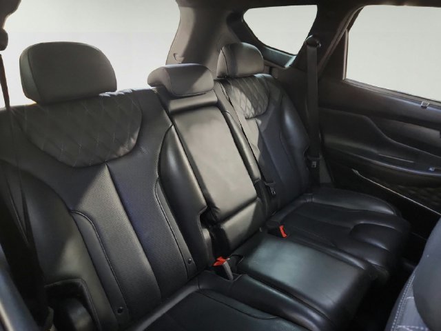 Used 2022 Hyundai Santa Fe Calligraphy AWD/4WD image 27
