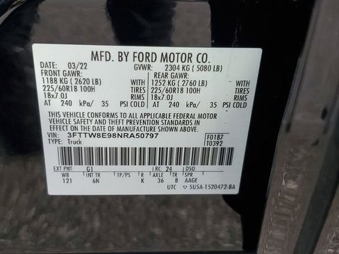 Used 2022 Ford Maverick Lariat image 32