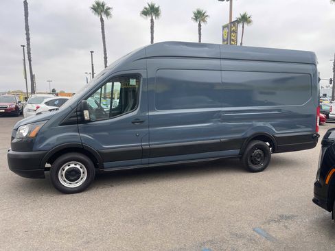Used 2019 Ford Transit 250 148 High Roof Extended image 6