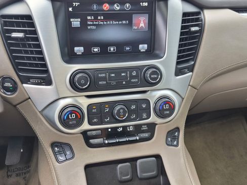 Used 2015 GMC Yukon SLT AWD/4WD image 7