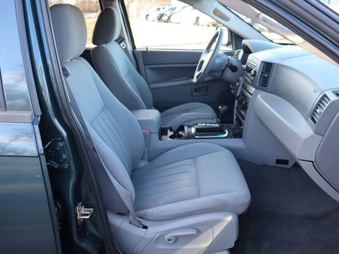 Used 2006 Jeep Grand Cherokee Laredo image 22