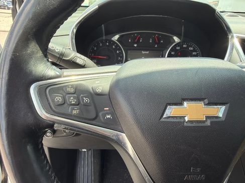 Used 2020 Chevrolet Equinox Premier FWD image 18