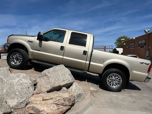 Used 2000 Ford F250 4x4 Crew Cab Super Duty image 1