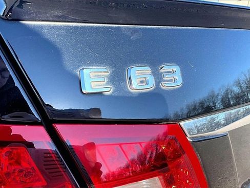 Used 2012 Mercedes-Benz E 63 AMG E 63 AMG image 23