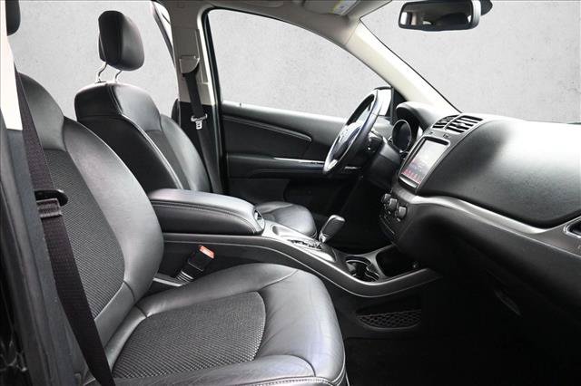 Used 2020 Dodge Journey Crossroad FWD image 26