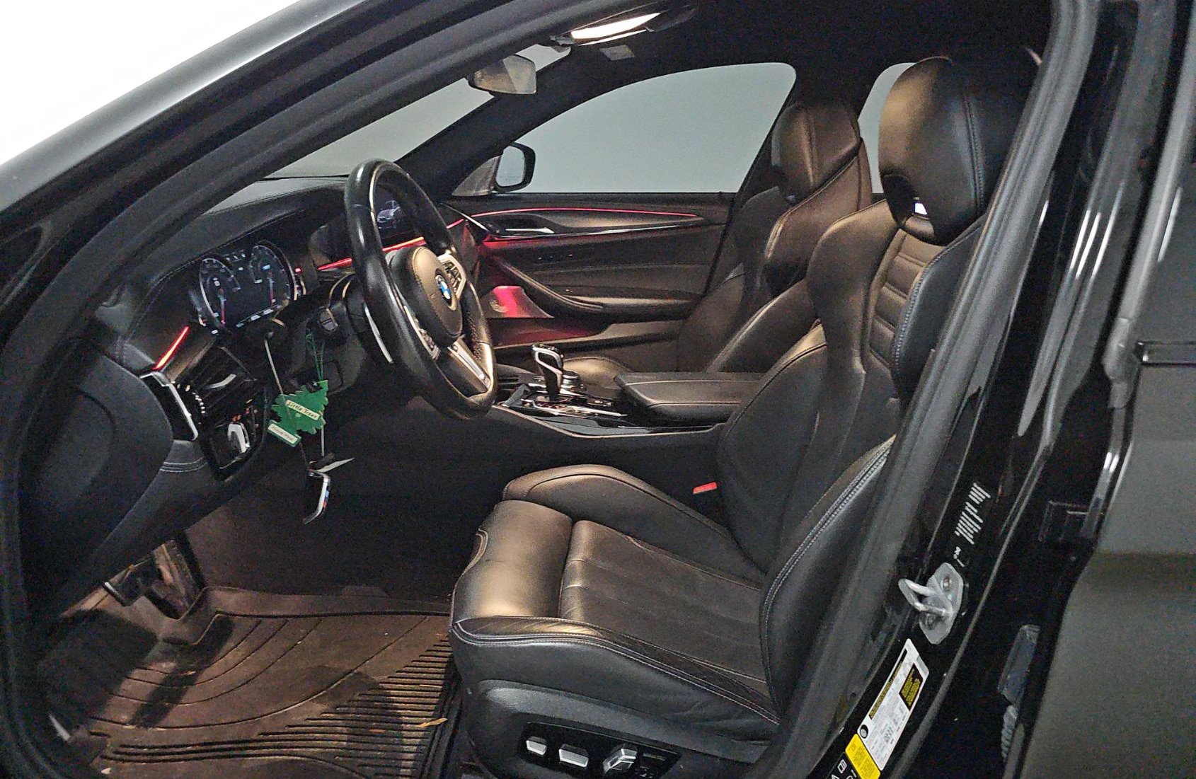 Used 2019 BMW M5 w/ Executive Package AWD/4WD image 3
