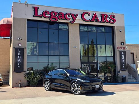 Used 2021 Ford Mustang Mach-E Premium image 2