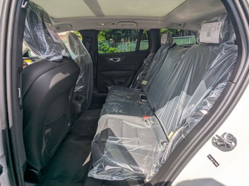 New 2026 Volvo V60 B5 Cross Country Plus w/ Protection Package Premier image 19