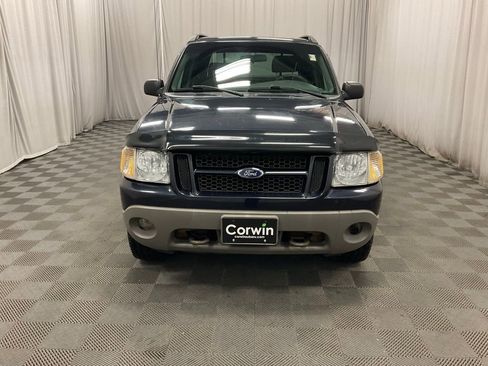 Used 2001 Ford Explorer Sport Trac 4x4 image 3