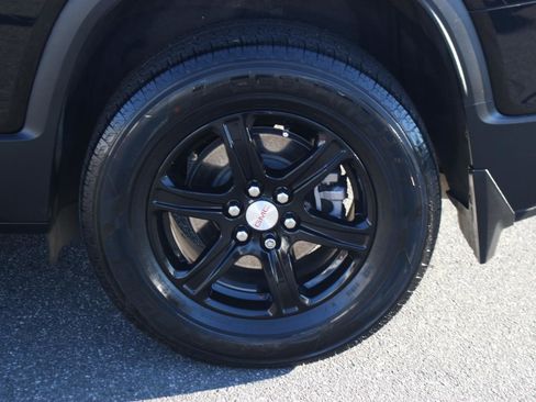 Used 2022 GMC Acadia AT4 w/ Technology Package image 42