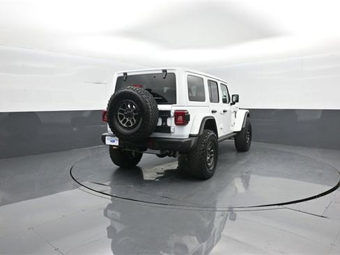 Used 2023 Jeep Wrangler Unlimited Rubicon 392 image 7
