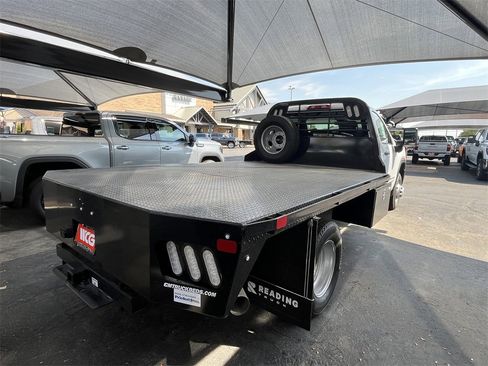 New 2025 GMC Sierra 3500 Pro w/ Convenience Package image 4