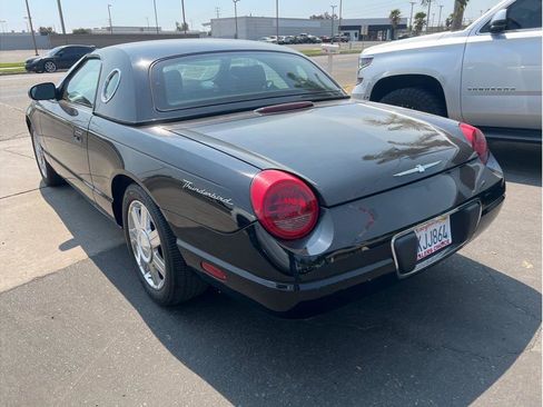 Used 2004 Ford Thunderbird RWD image 7