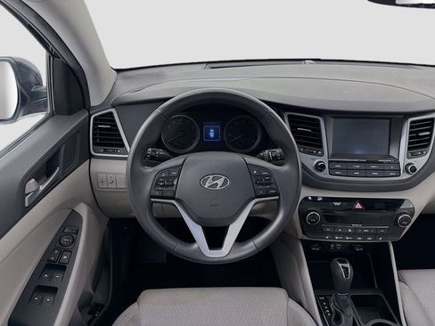 Used 2018 Hyundai Tucson Value AWD/4WD image 22