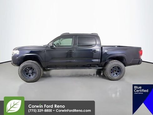 Used 2018 Toyota Tacoma SR AWD/4WD image 4