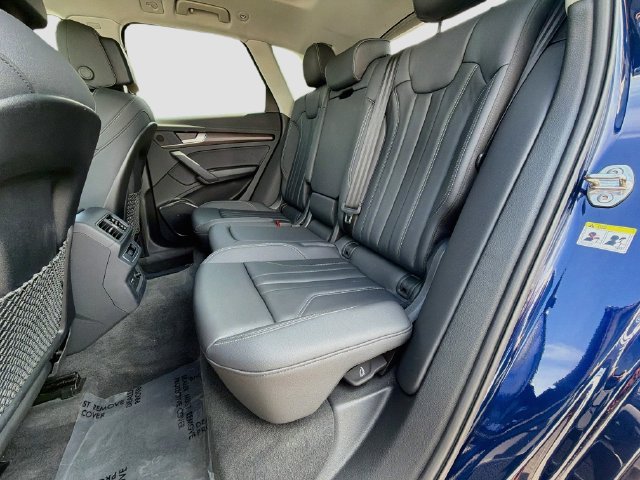 Used 2024 Audi Q5 2.0T Premium AWD/4WD image 19