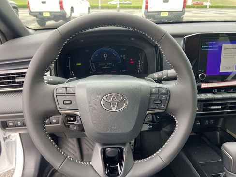 New 2026 Toyota Camry SE FWD image 25