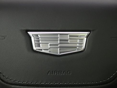 New 2025 Cadillac Lyriq Sport image 32