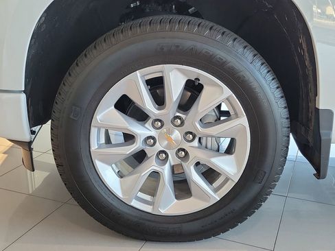 Used 2026 Chevrolet Silverado 1500 Custom image 26