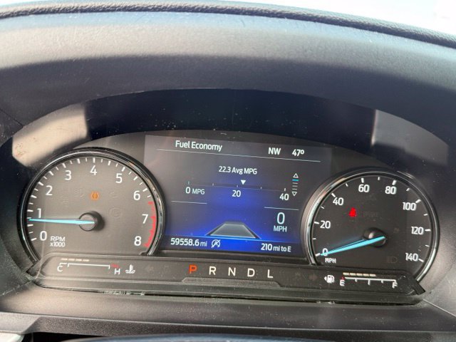 Used 2021 Ford Explorer XLT w/ Equipment Group 202A AWD/4WD image 17