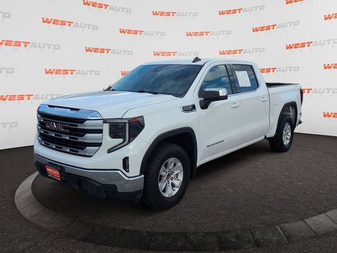 Used 2023 GMC Sierra 1500 SLE image 1