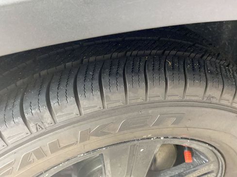 Used 2019 Chevrolet Trax LS w/ Tint and Cruise Package FWD image 10