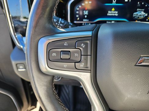 Used 2022 Chevrolet Silverado 1500 RST AWD/4WD image 17