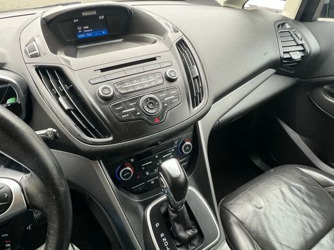 Used 2017 Ford C-MAX SE w/ Equipment Group 202A image 17