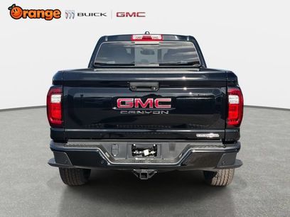 New 2026 GMC Canyon Elevation w/ Convenience Package