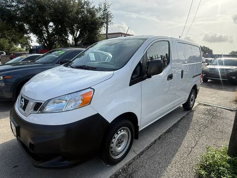 Used 2019 Nissan NV200 S w/ Cruise Control Package FWD image 3