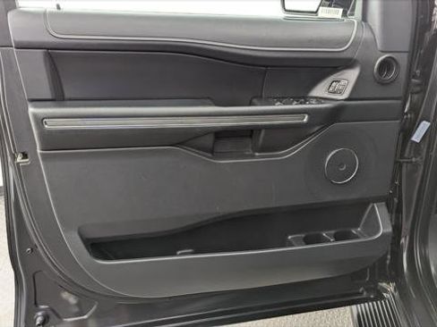 Used 2024 Ford Expedition Max XLT AWD/4WD image 12