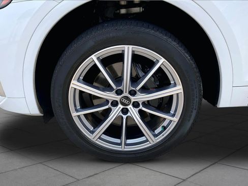 Used 2022 Audi SQ5 Premium Plus image 11