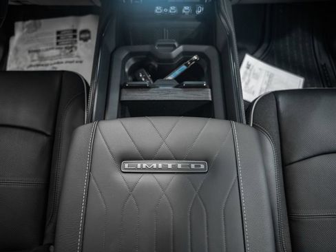 New 2026 Jeep Grand Cherokee Limited AWD/4WD image 30