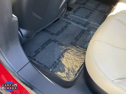 Used 2014 Tesla Model S 85 image 28